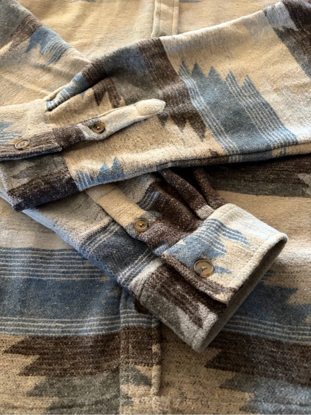 Brooklyn Cloth boxy label